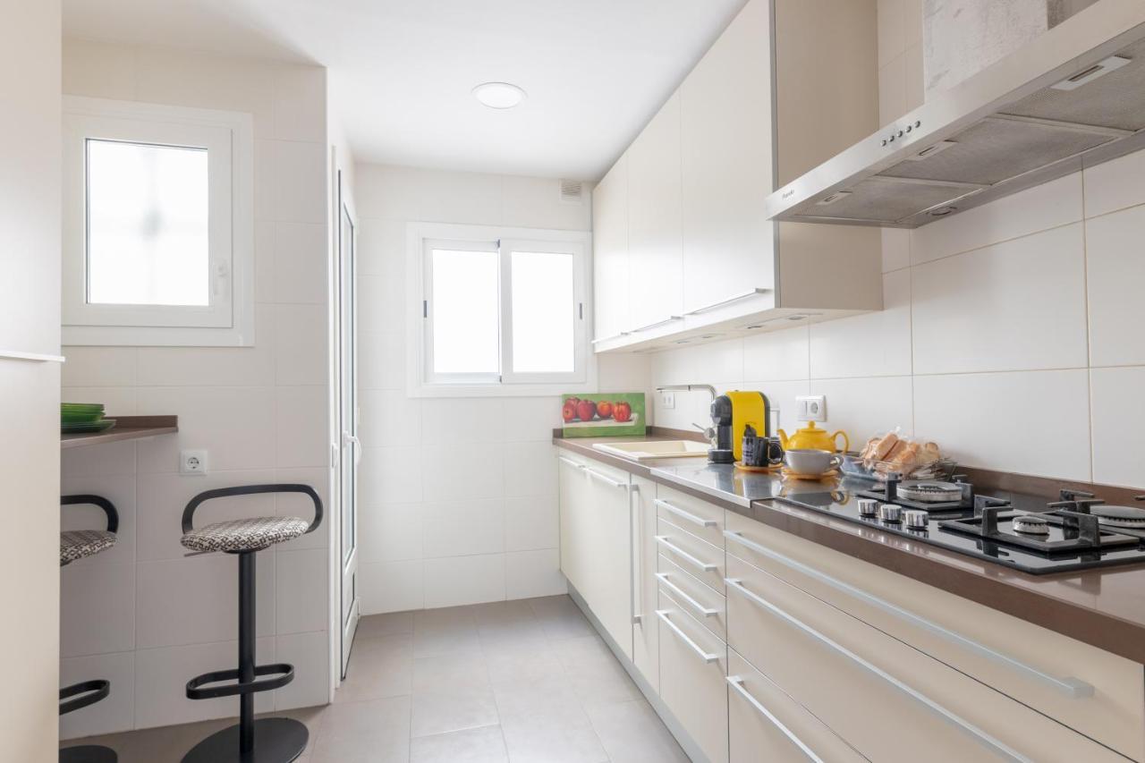 Lodging Apartments Guell Gaudi برشلونة المظهر الخارجي الصورة