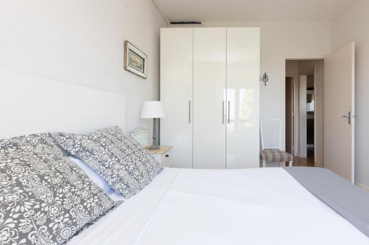 Lodging Apartments Guell Gaudi برشلونة المظهر الخارجي الصورة