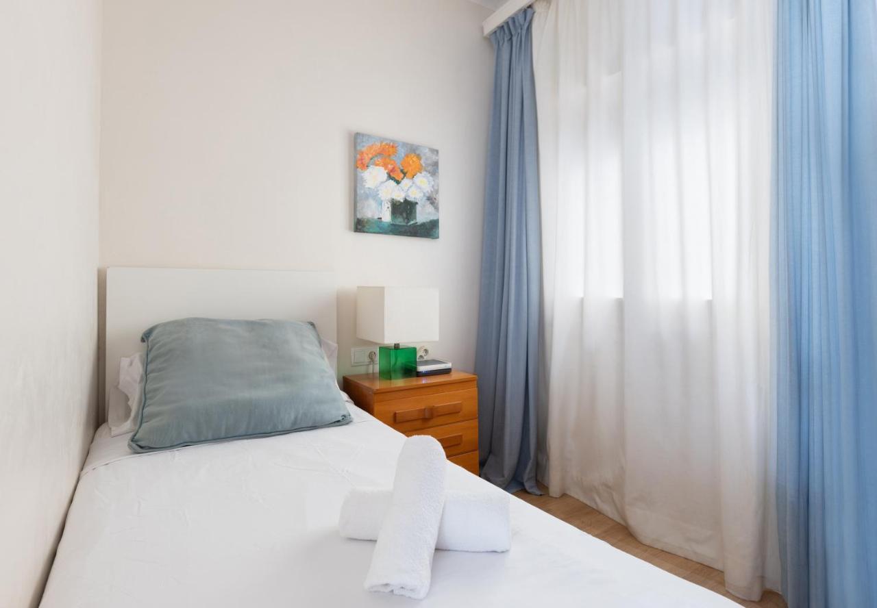 Lodging Apartments Guell Gaudi برشلونة المظهر الخارجي الصورة